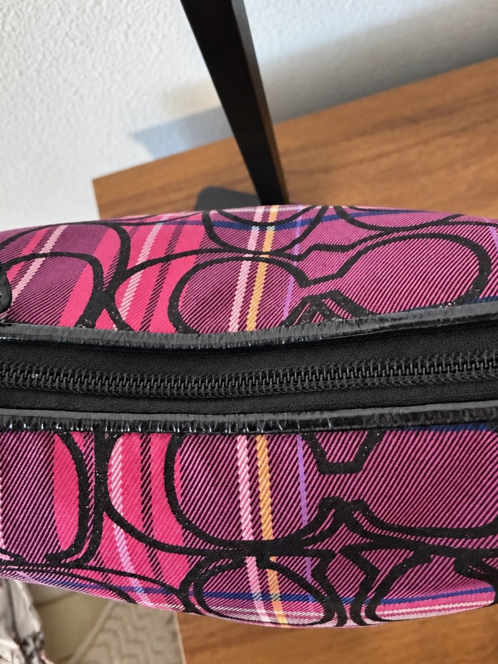 Coach Pink Plaid Signature Shoulder Bag with Black Strap - Picture 3 of 5